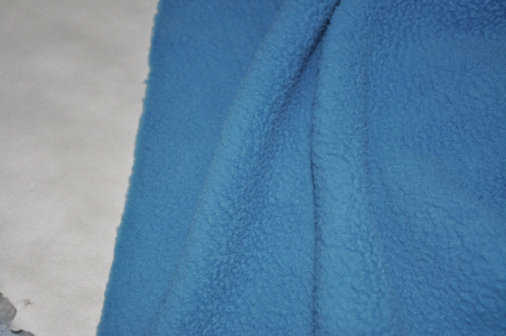 poliestere 320gsm 100% 150cm CW o tessuto polare regolabile del vello