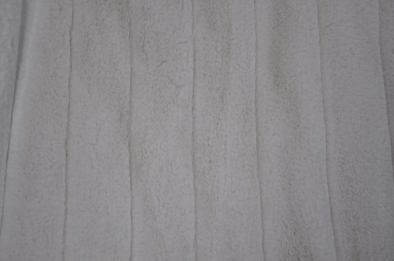 Poliestere 100% del tessuto della pelliccia del coniglio del Faux 150cm CW o regolabile