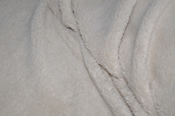 Poliestere molle e delicato, ineguagliato del tessuto dell'ovatta di Shu Fleece 150cm di calore