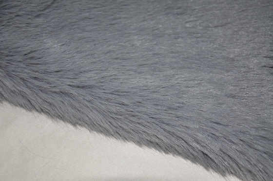 il Fox di argento acrilico del Faux del tessuto dai capelli lunghi solido grigio della pelliccia, aggiunge la morbidezza e romanzesco al vostro guardaroba