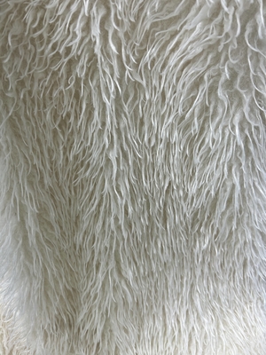 Fabbricazione a base di pellicce finta di colore bianco mongolo 750GSM