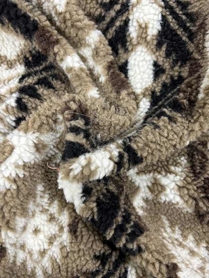 100% poliestere Jacquard Falso Lana di agnello 380gm Larghezza della porta efficace 150cm