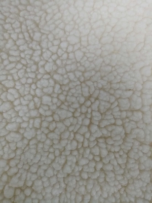 Tessuto a maglia bianco in poliestere da 150 cm o regolabile al 100%